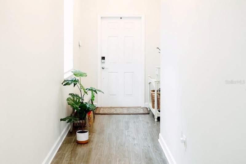 4 bedroom Single Family Residence at 15163 Book Club Road, Storey Grove Ph 1B-3, Winter Garden — photo 4