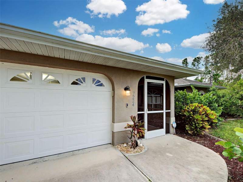 3 bedroom Single Family Residence at 7224 Holsum Street, Port Charlotte Sec 064, Englewood — photo 5