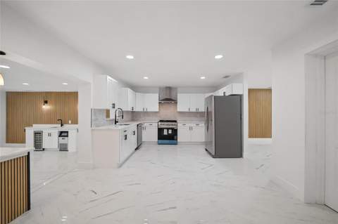 1725 Walker Road, Lakeland FL - photo 12 of 45