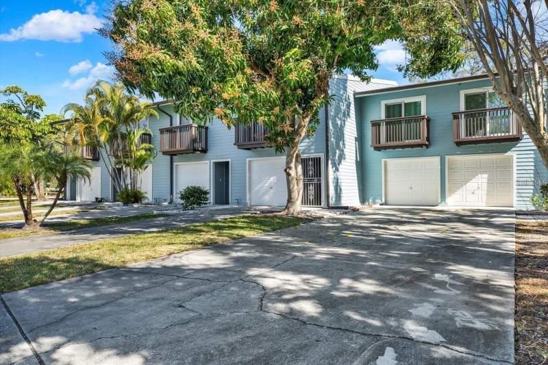 2 bedroom Condominium at 6410 92nd Place #1401, Lake Forest Condo, Pinellas Park — photo 4