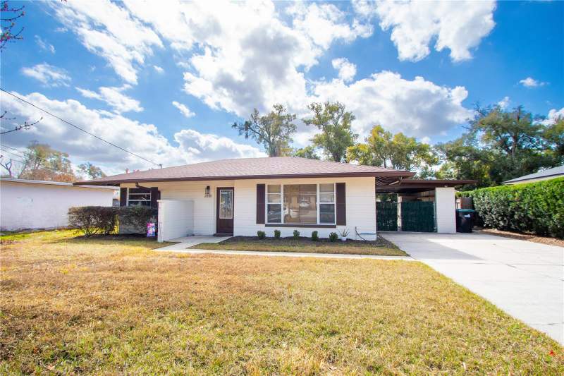 3 bedroom Single Family Residence at 2818 E Michigan Street, Boone Terrace, Orlando — photo 2