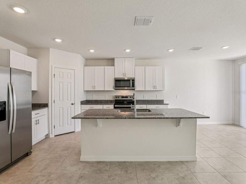 4 bedroom Single Family Residence at 12580 Homeland Drive, Hilltop Vistas, Dade City — photo 5