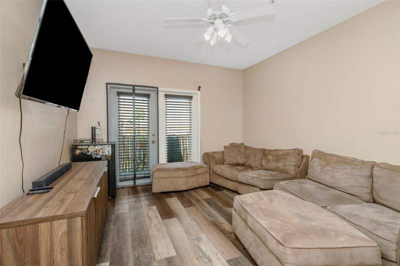 1 bedroom Condominium at 1810 E Palm Avenue #5217, The Quarter At Ybor, Tampa — photo 4