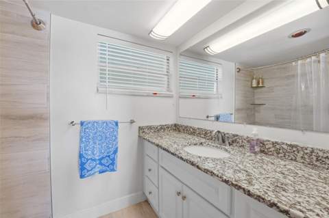 4440 Exeter Drive #106, Longboat Key FL - photo 14 of 26