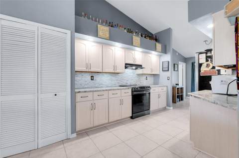 105 Dorchester Court, Kissimmee FL - photo 17 of 45