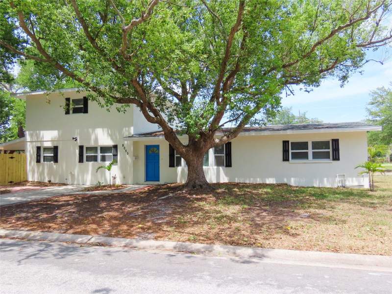 8055 33RD AVENUE home for sale in Tyrone