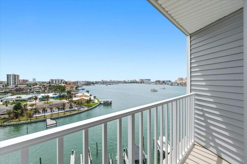 2 bedroom Condominium at 610 Island Way #607, 610 Island Way Condo, Clearwater Beach — photo 3