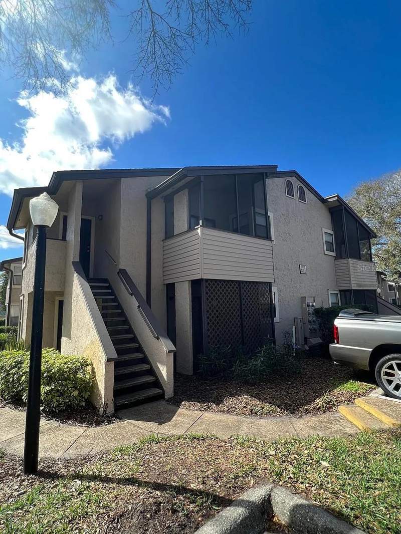 3032 ANTIQUE OAKS CIRCLE #145 home for sale in Parkview Village