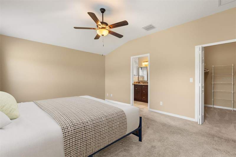 3 bedroom Single Family Residence at 4991 Portsmouth Street, Tavares Royal Harbor Ph 03 Lt 350 Orb 02, Tavares — photo 4