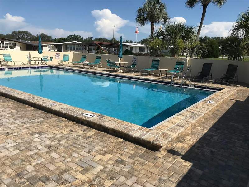 2 bedroom Manufactured Home at 35801 Brisa Drive, Casa Del Sol, Zephyrhills — photo 2