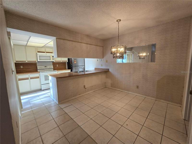 2 bedroom Condominium at 5280 Coral Court #614, Middlebrook Pines Ph 04, Orlando — photo 5