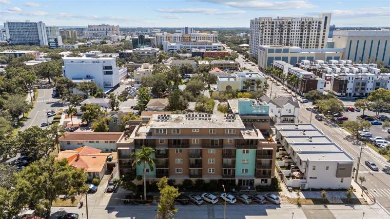 Lake Palms Apartments Co-Op