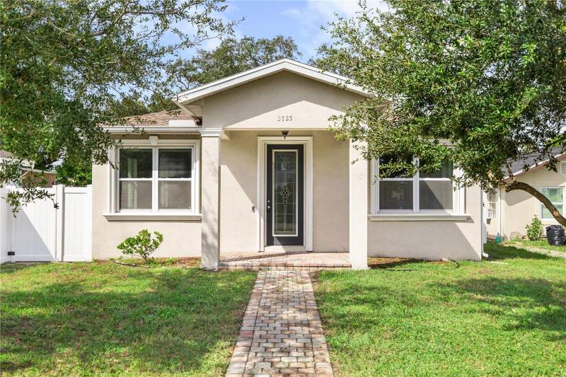 3 bedroom Single Family Residence at 3725 57th Avenue, East Orangewood Heights, St Petersburg — photo 2