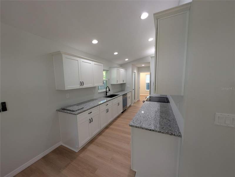 3 bedroom Single Family Residence at 4244 SW 157th Court, Rainbow Park Unit 3, Ocala — photo 5