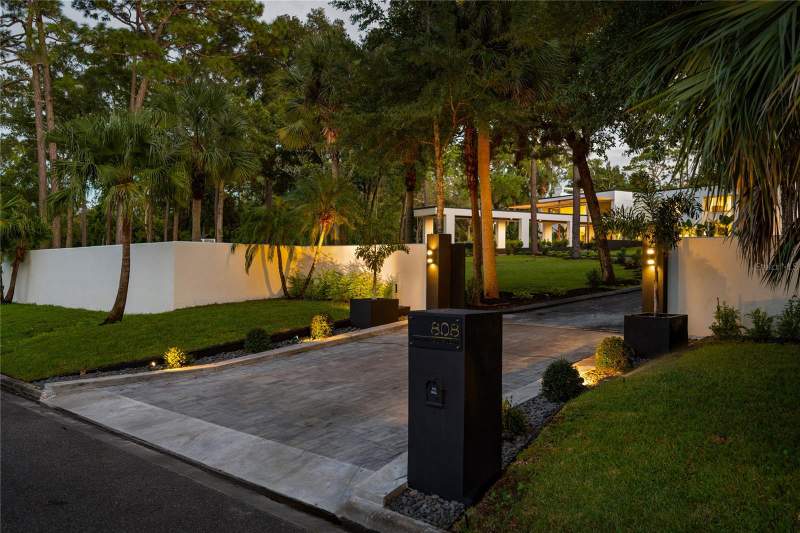 7 bedroom Single Family Residence at 808 Sweetwater Club Boulevard, Sweetwater Club Unit 1-A, Longwood — photo 4