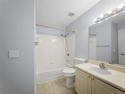 9481 Highland Oak Drive #1502, Tampa FL - photo 14 of 31