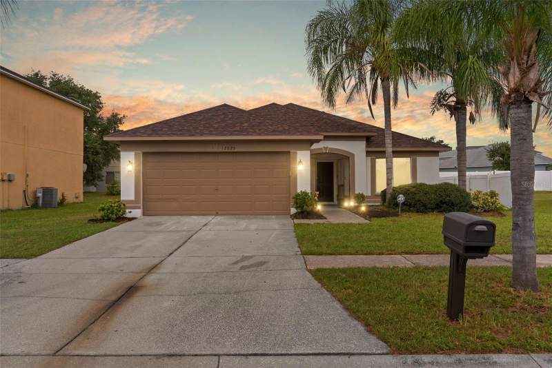 12826 LONGCREST DRIVE home for sale in Summerfield Village
