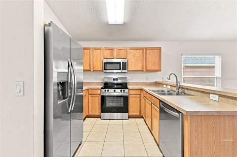 1151 Beech Grove Way, Orlando FL - photo 9 of 32