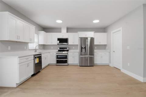 4416 Mariner Boulevard, Spring Hill FL - photo 14 of 37