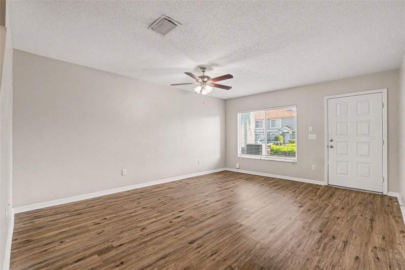 2 bedroom Townhouse at 2125 Fluorshire Drive, Providence Twnhms Ph 3, Brandon — photo 3