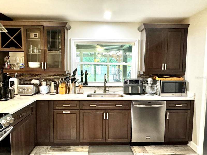 5 bedroom Single Family Residence at 414 Timbercove Circle, Sweetwater Oaks, Longwood — photo 5