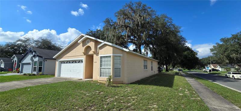 3 bedroom Single Family Residence at 6401 Ruthie Drive, Oaks At Powers Park, Orlando — photo 2