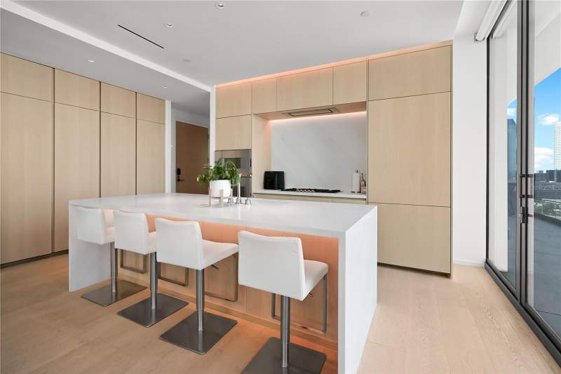 2 bedroom Condo - Hotel at 1000 Water Street #1002, 1000 Water Street Condominium, Tampa — photo 3