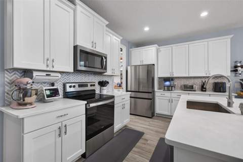 3607 Arbordale Loop, Sanford FL - photo 10 of 39
