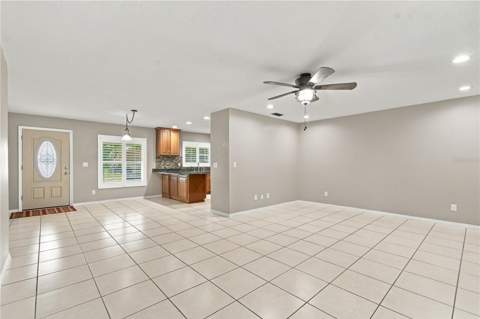 8410 Angela Court, Zephyrhills FL - photo 21 of 60
