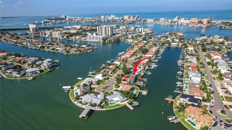 Island Estates Of Clearwater