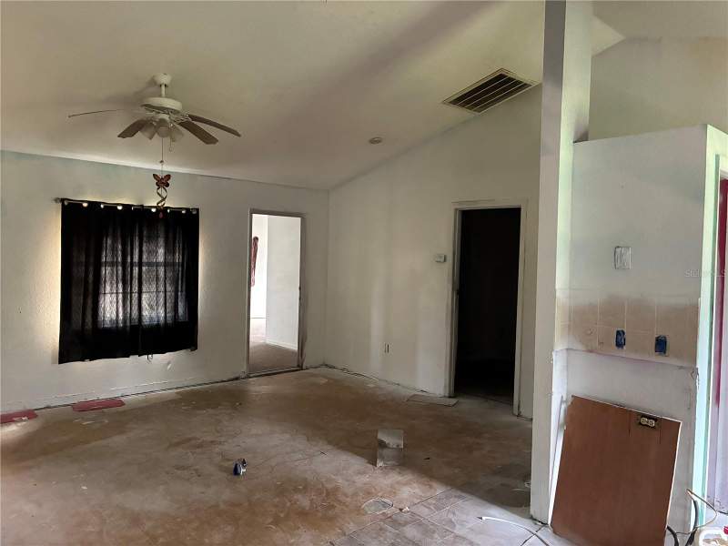 3 bedroom Single Family Residence at 8549 SW 136th Terrace, Rolling Hills 01, Dunnellon — photo 4