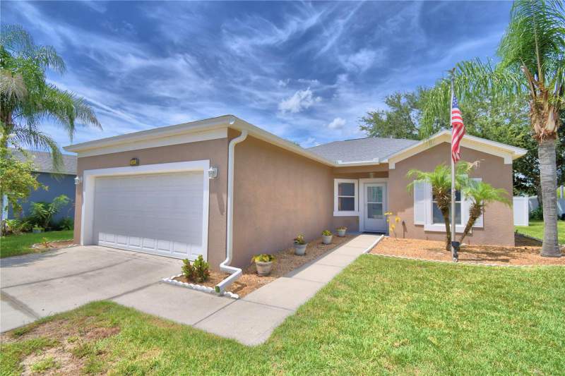 3 bedroom Single Family Residence at 5621 Forest Ridge Drive, Forest Ridge, Winter Haven — photo 2
