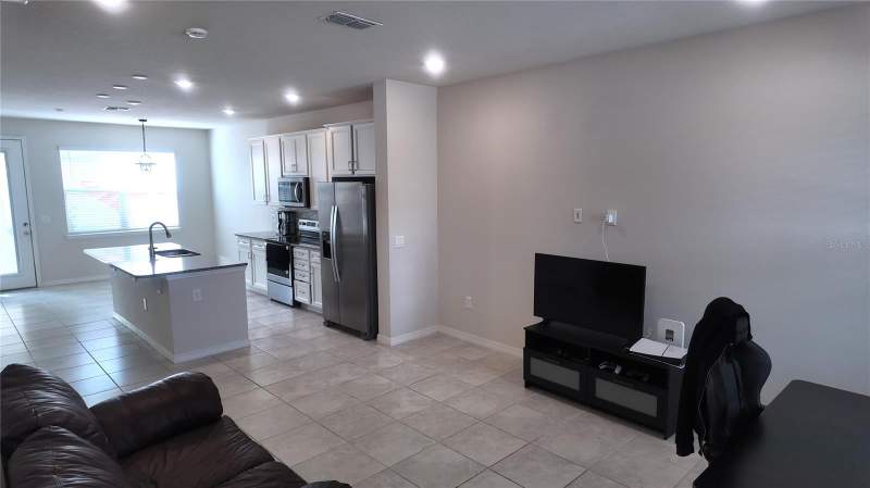 2 bedroom Townhouse at 5064 CASPIAN ST, LAKESHORE AT NARCOOSSEE, ST CLOUD — photo 2