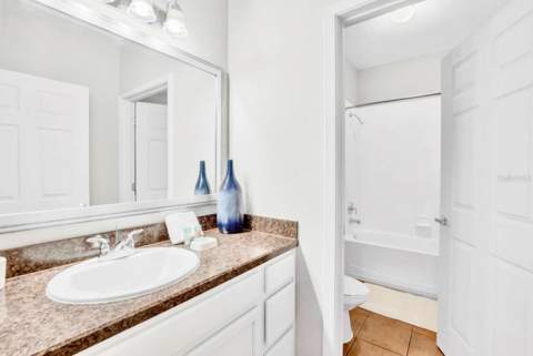 14200 Avalon Road #411, Winter Garden FL - photo 16 of 34