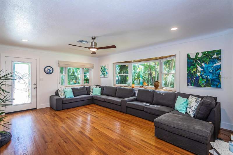 2 bedroom Single Family Residence at 2657 44th Street, Brunson-Dowell Sub 1, Gulfport — photo 5