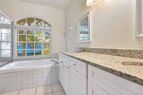 9303 Heritage Oak Court, Tampa FL - photo 16 of 39