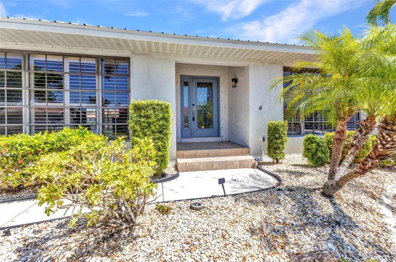 3 bedroom Single Family Residence at 2718 Saint Thomas Drive, Punta Gorda Isles Sec 12, Punta Gorda — photo 4