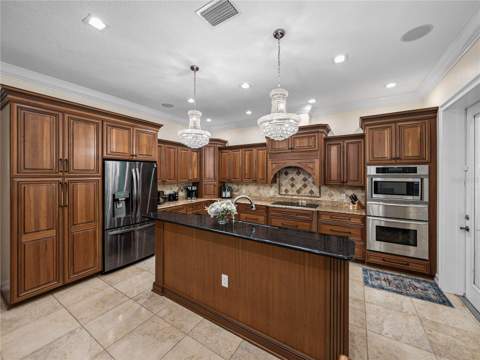 7427 20th Street, Zephyrhills FL - photo 21 of 99