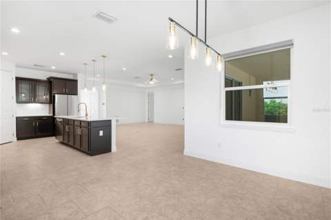 5790 Rock Dove Drive, Sarasota FL - photo 8 of 62
