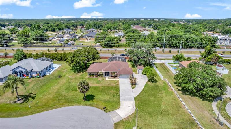 4 bedroom Single Family Residence at 2800 Woodsmere Court, Pleasant Hill Lakes Unit 9, Kissimmee — photo 4