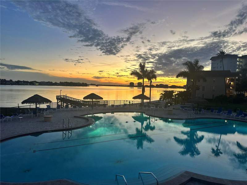 2 bedroom Condominium at 5220 Brittany Drive #603, Bayway Isles Point Brittany Five, St Petersburg — photo 4