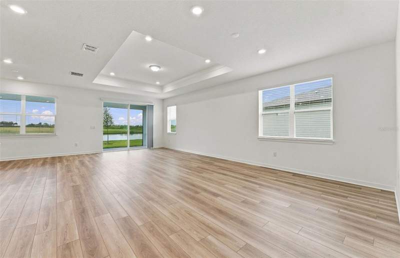 3 bedroom Single Family Residence at 10045 Trellis Vine Way, Oakfield Trails Phase I, Parrish — photo 5
