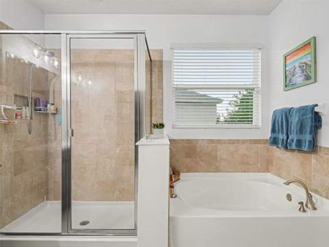 6466 Devesta Loop, Palmetto FL - photo 15 of 38