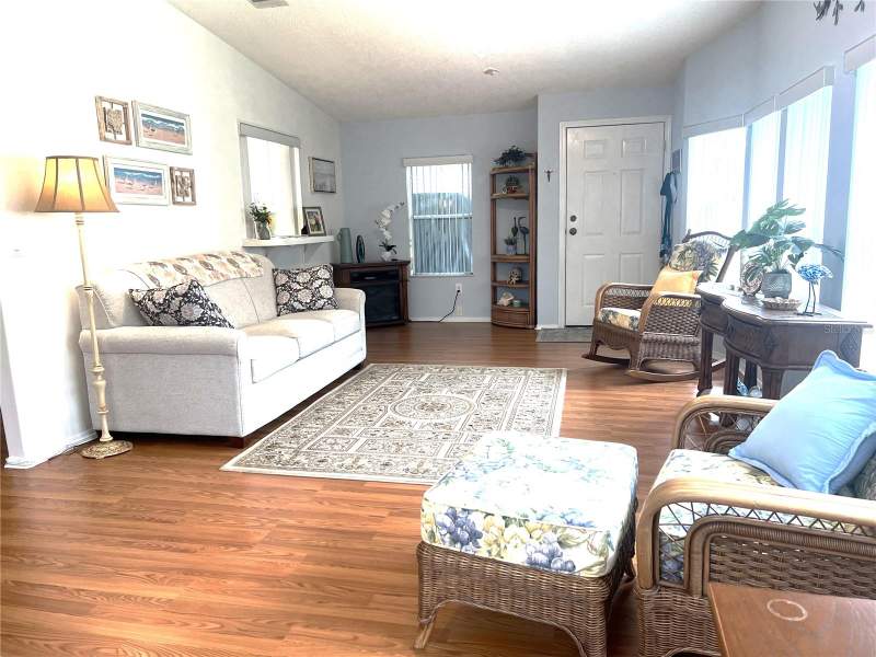 2 bedroom Manufactured Home at 16581 SE 96th Avenue, Hilltop Estate, Summerfield — photo 4