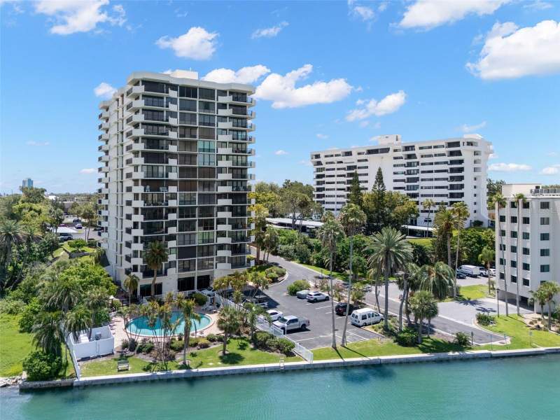 2 bedroom Condominium at 80 Rogers Street #3A, Prelude 80 Condo, Clearwater — photo 2