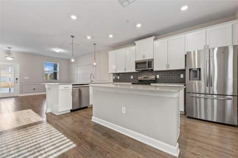 11626 Epic Avenue, Orlando FL - photo 11 of 46