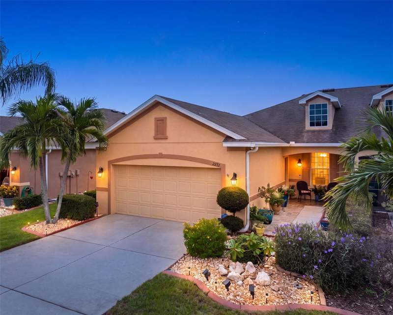 2232 PARROT FISH DRIVE home for sale in Gulfwinds