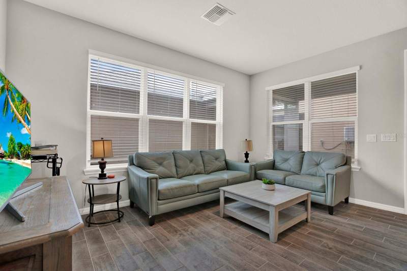 4 bedroom Single Family Residence at 13729 Rangeland Boulevard, Starkey Ranch Ph 2 Pcls 8 & 9, Odessa — photo 4