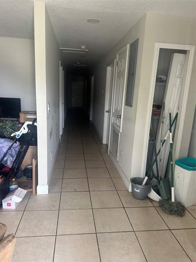 4 bedroom Single Family Residence at 1626 S WASHINGTON AVENUE, CAROLINE A ABBOTTS SUB, APOPKA — photo 3