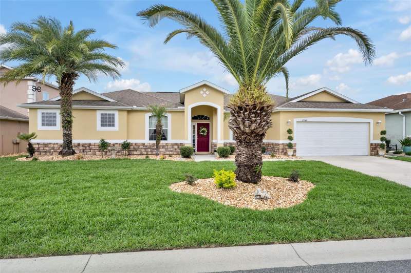 4946 NE 124TH ROAD home for sale in Villages of Parkwood Homes for Sale: 9 Homes, From $250K